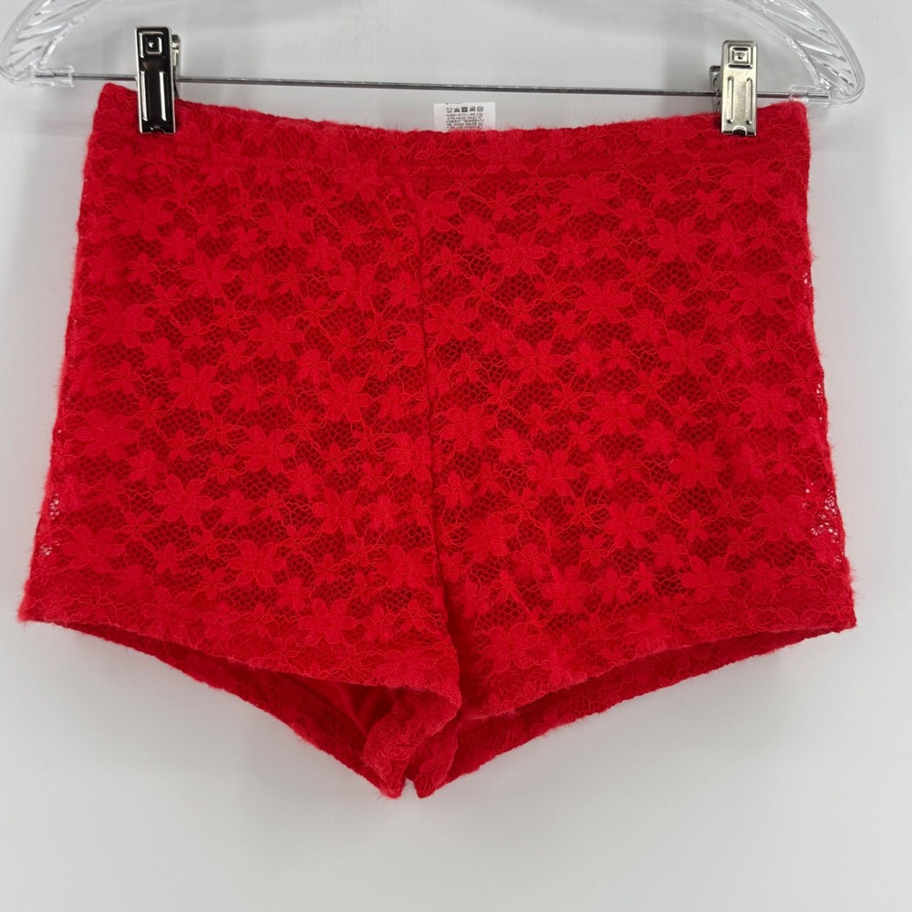 Musera Red Floral Lace High Waisted Mini Booty Shorts‎ Size Medium NWT